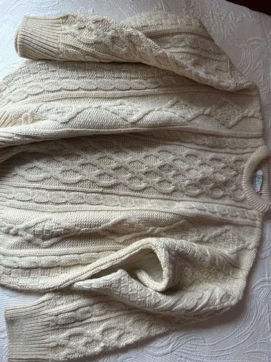 Aran Sweater- Size L- NEW- Hand Knit- - Image 2