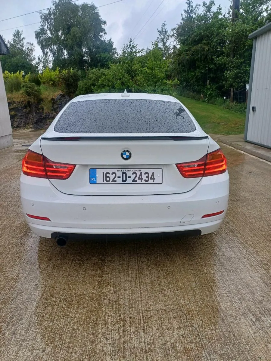 Car - Image 3