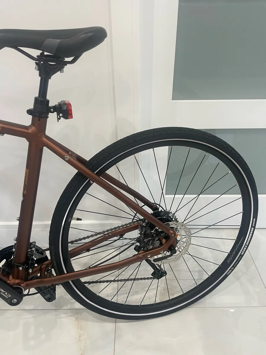 Merida Crossway 100- Good as new - Image 4