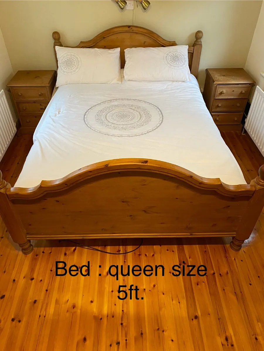 Bedroom furniture - Image 1
