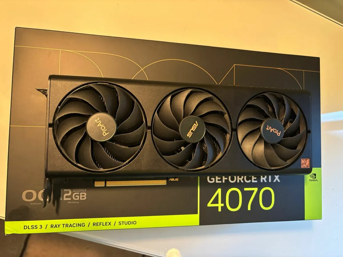 ASUS RTX 4070 ProArt Graphics card - Image 1