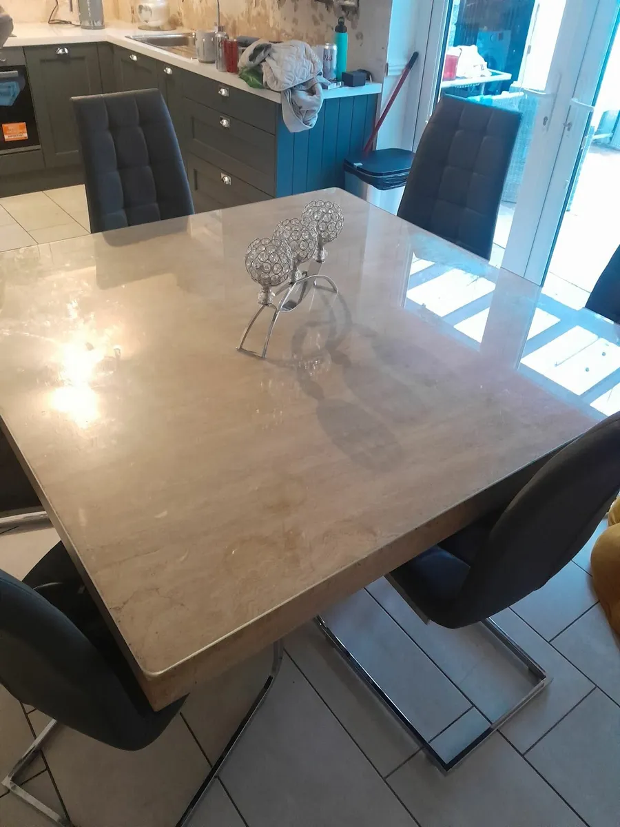 Marble table and dinning  chairs - Image 3