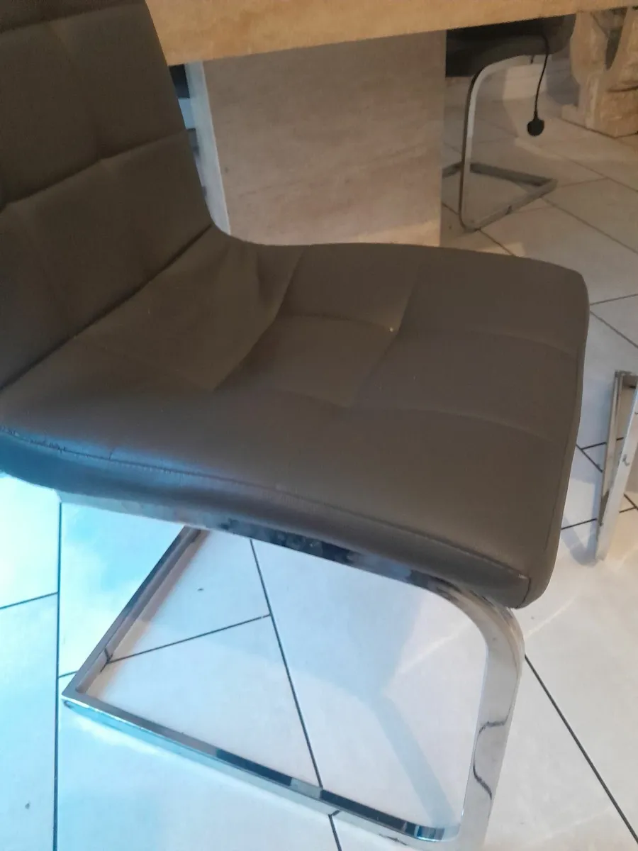 Marble table and dinning  chairs - Image 4