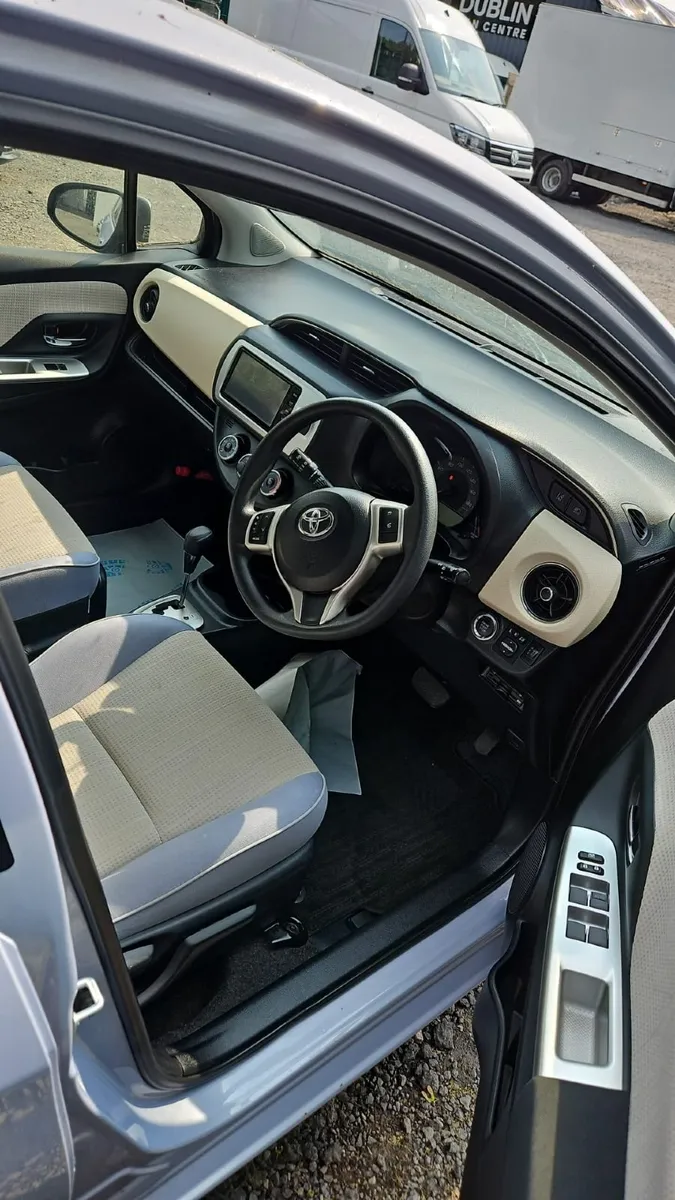 Toyota Vitz 2016 - Image 4