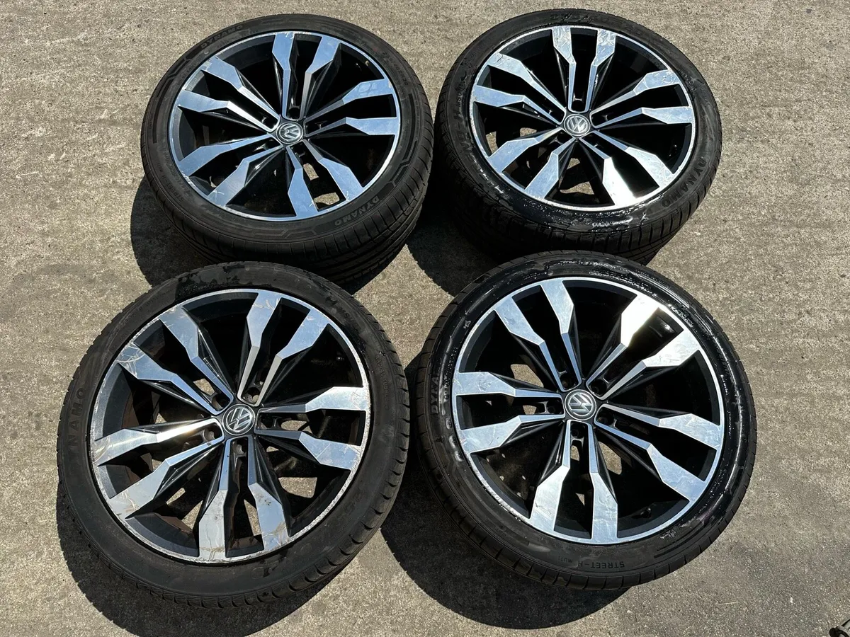 20” GENUINE VOLKSWAGEN TIGUAN ALLOYS - Image 1