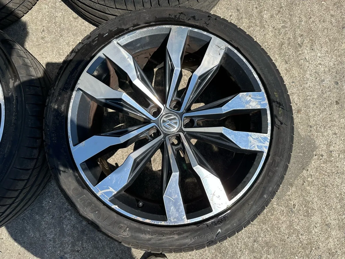 20” GENUINE VOLKSWAGEN TIGUAN ALLOYS - Image 4