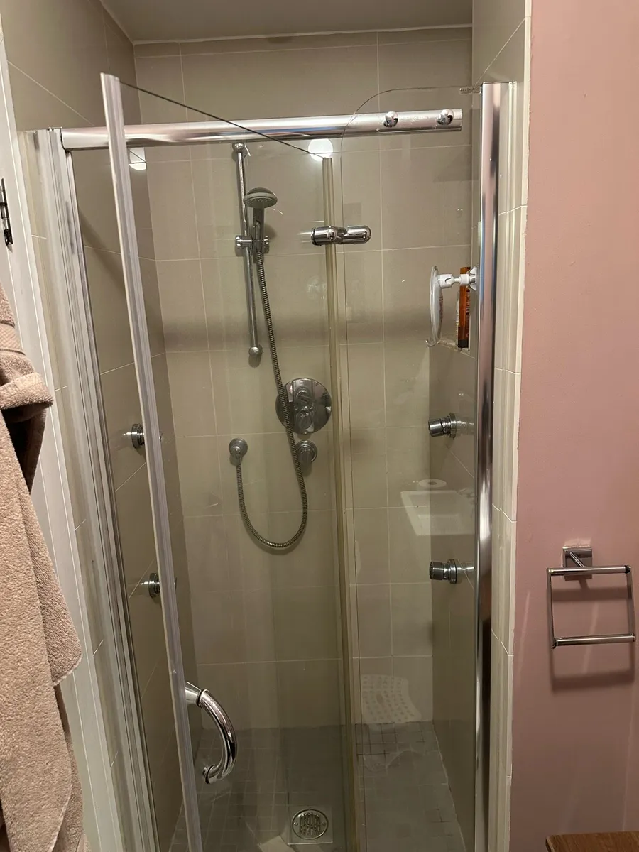 Bathroom mirror and shower door - Image 3