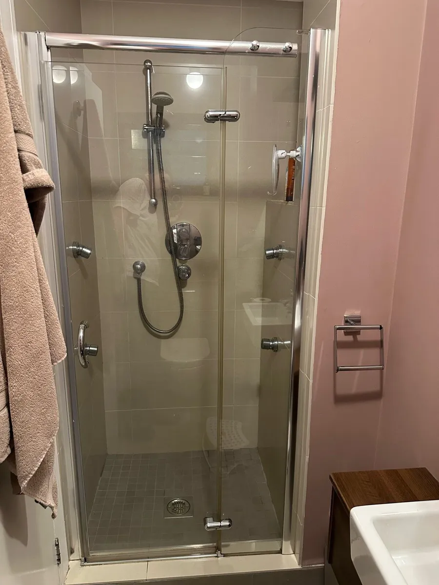 Bathroom mirror and shower door - Image 4
