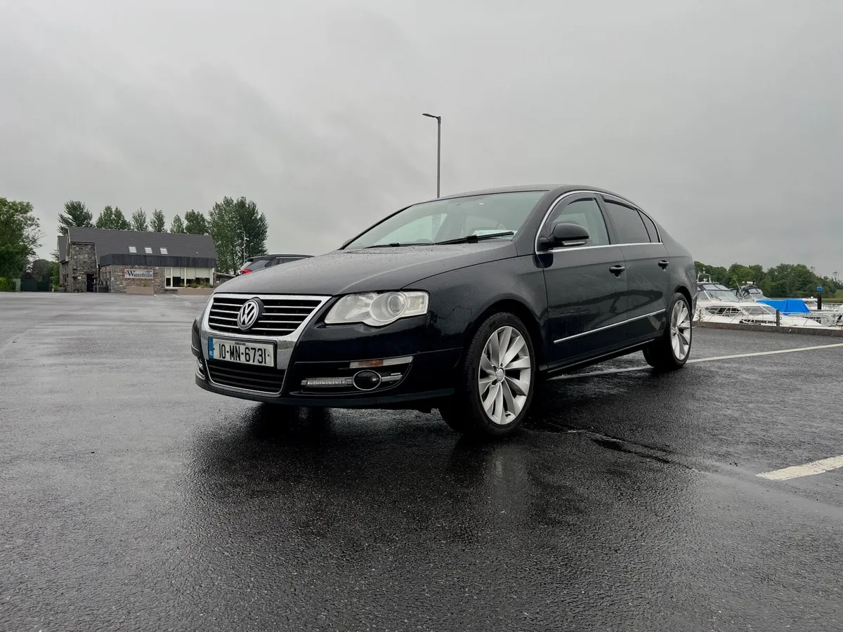VERY CLEAN VW PASSAT 2,0 TDI - Image 2