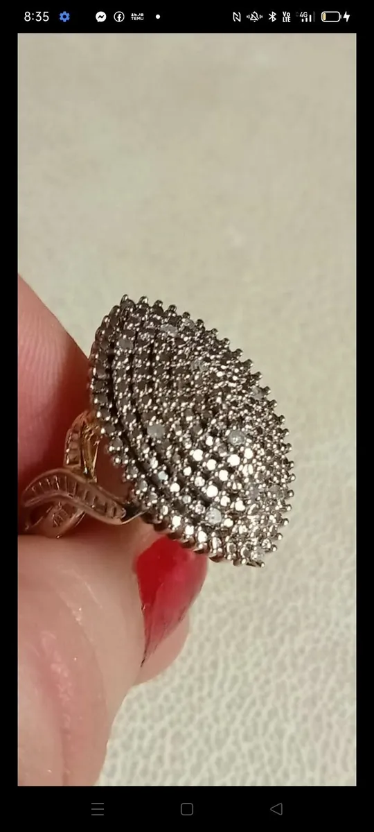 Beautiful Diamond Ring - Image 3