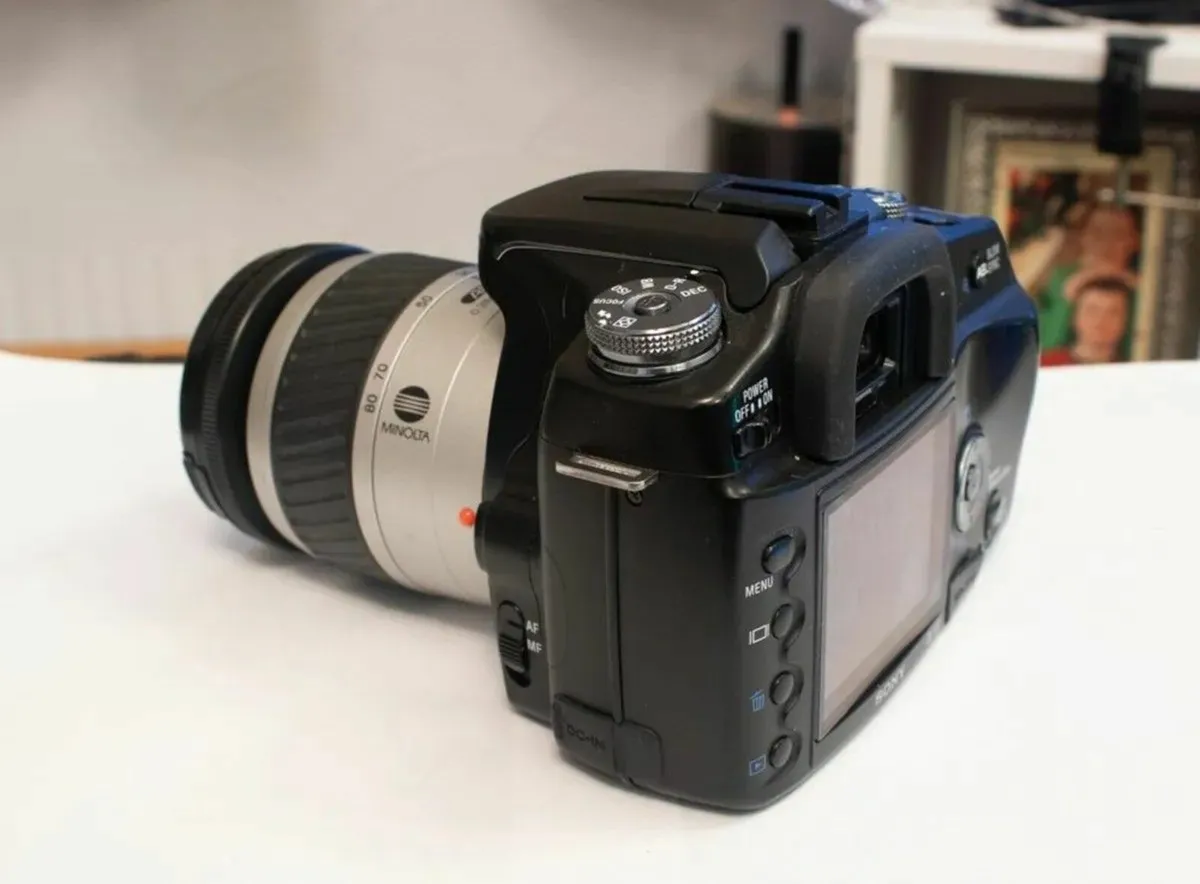 Sony A100 - Image 2