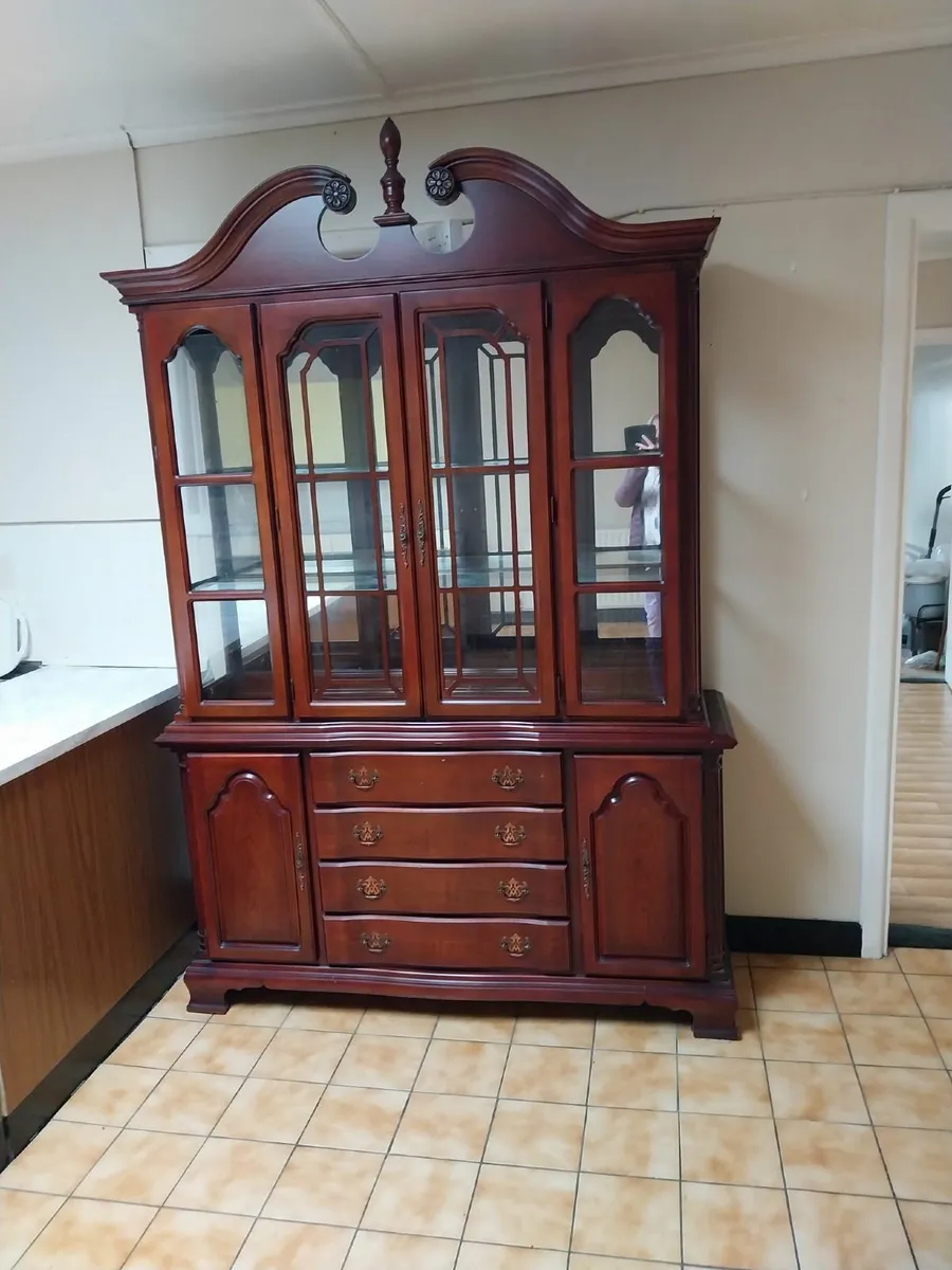 Solid mahogany display cabinet - Image 1