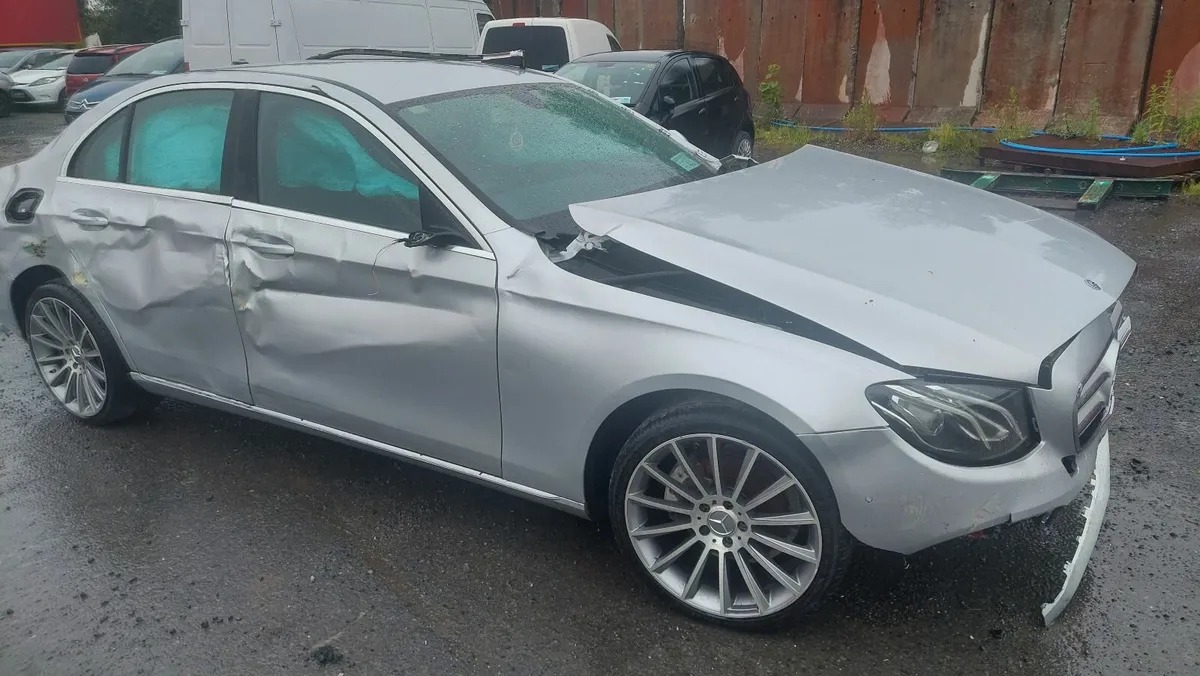 2016 mercedes e class - Image 3