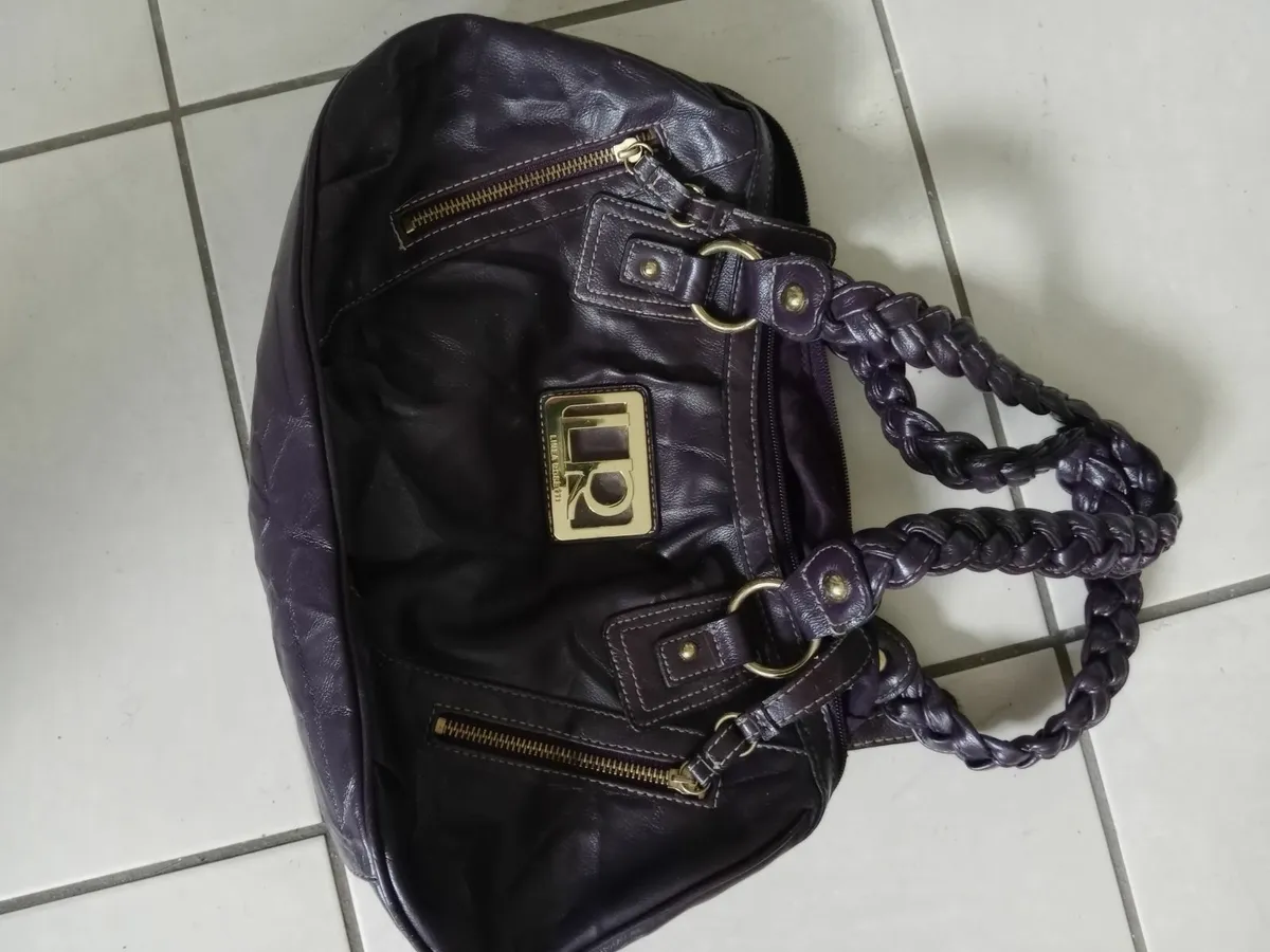 Selection of bags all pristine - Image 2