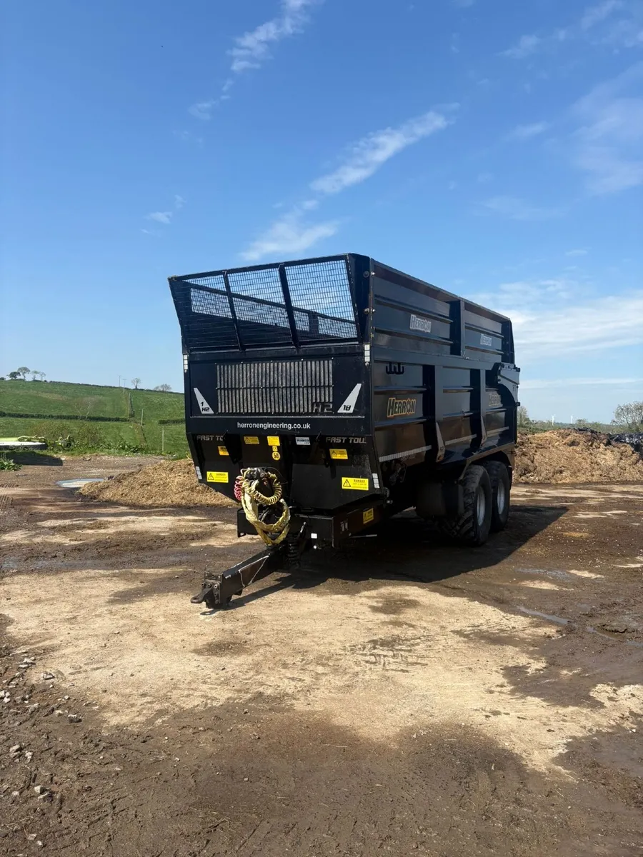 Silage trailer - Image 3