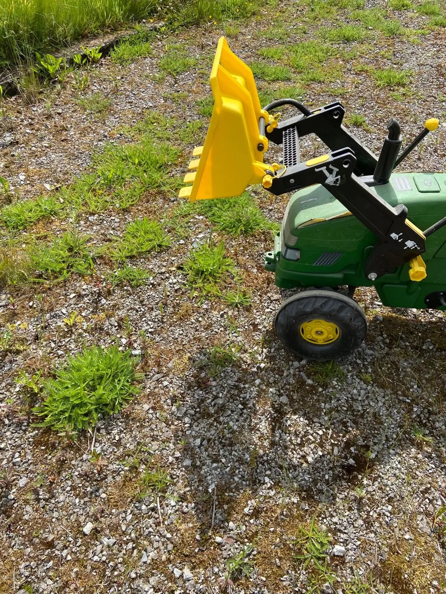 Kids John Deer tractor - Image 3