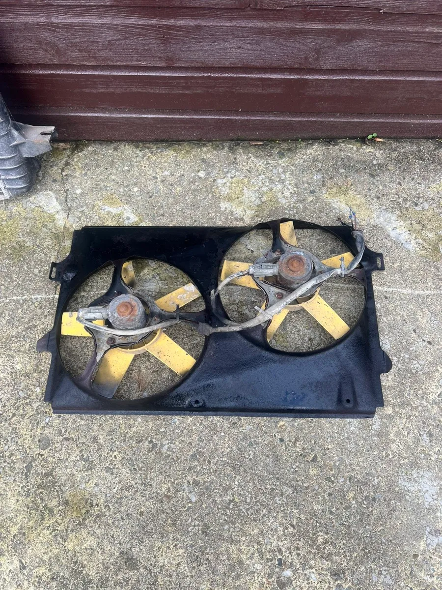 Ford Sierra parts - Image 1