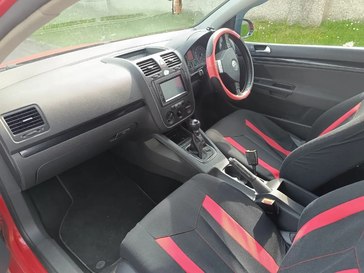 Volkswagen Golf 2008 - Image 3