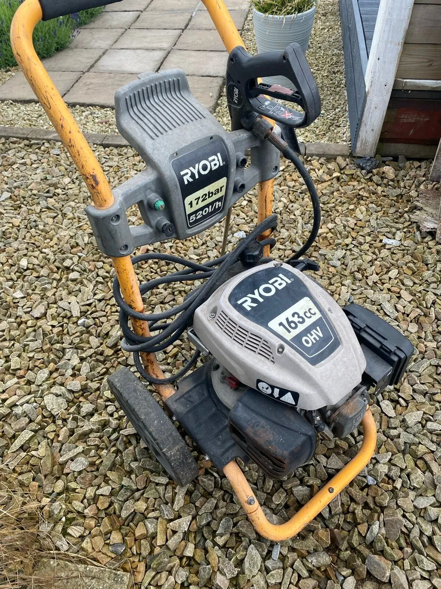 Power washer - Image 1