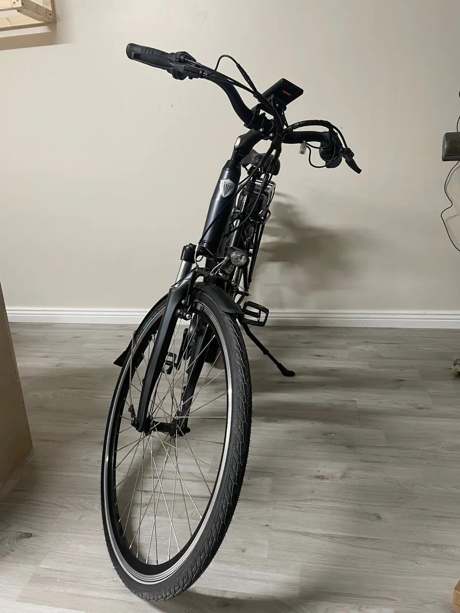 Electric bike - Image 2