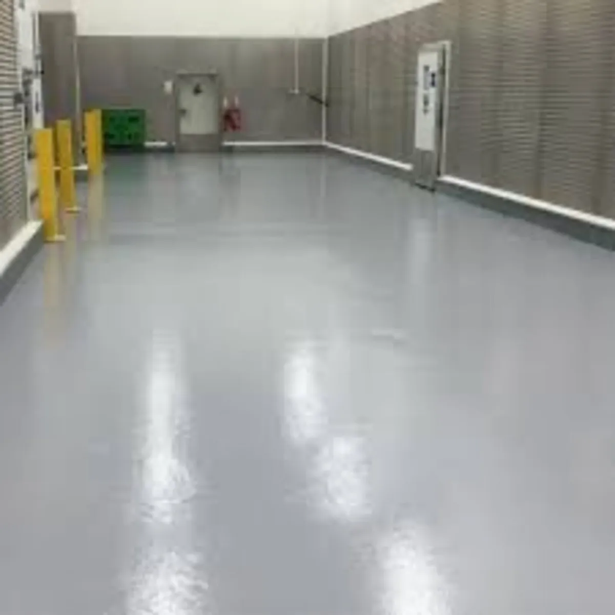 Floor paint - Image 1