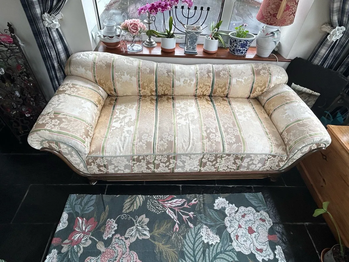 Couch - Image 1