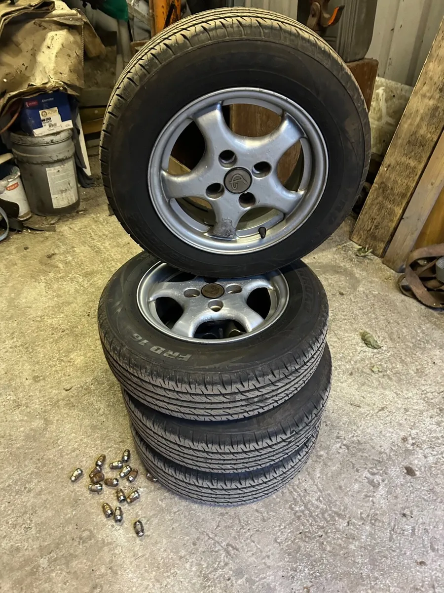 Alloy wheels including tyres - Image 2