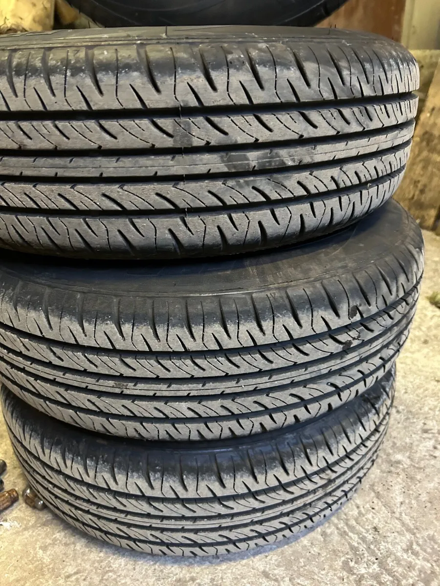 Alloy wheels including new tyres - Image 4