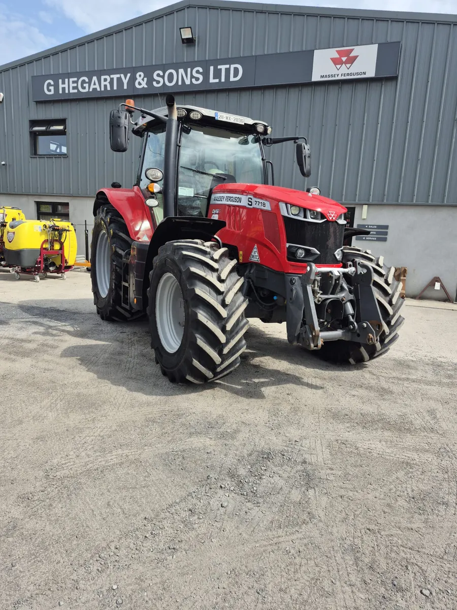 Massey Ferguson 7718S Tractor - Image 2