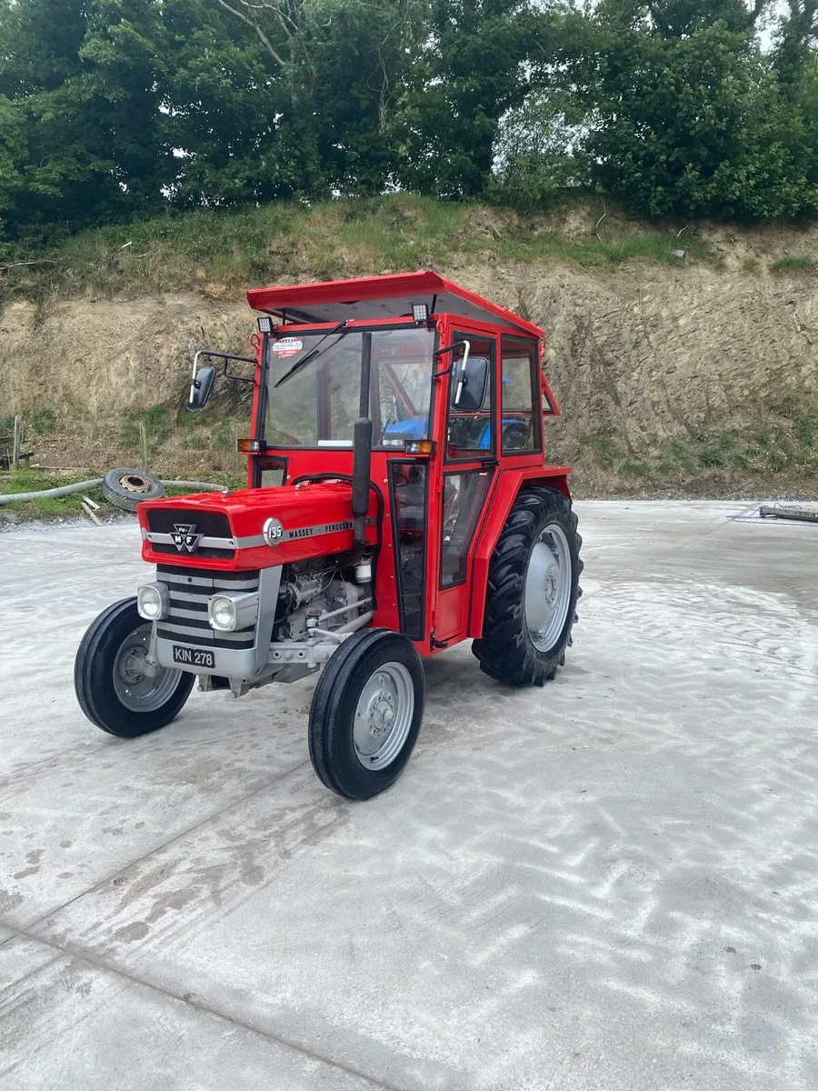 Massey Ferguson 135 - Image 1