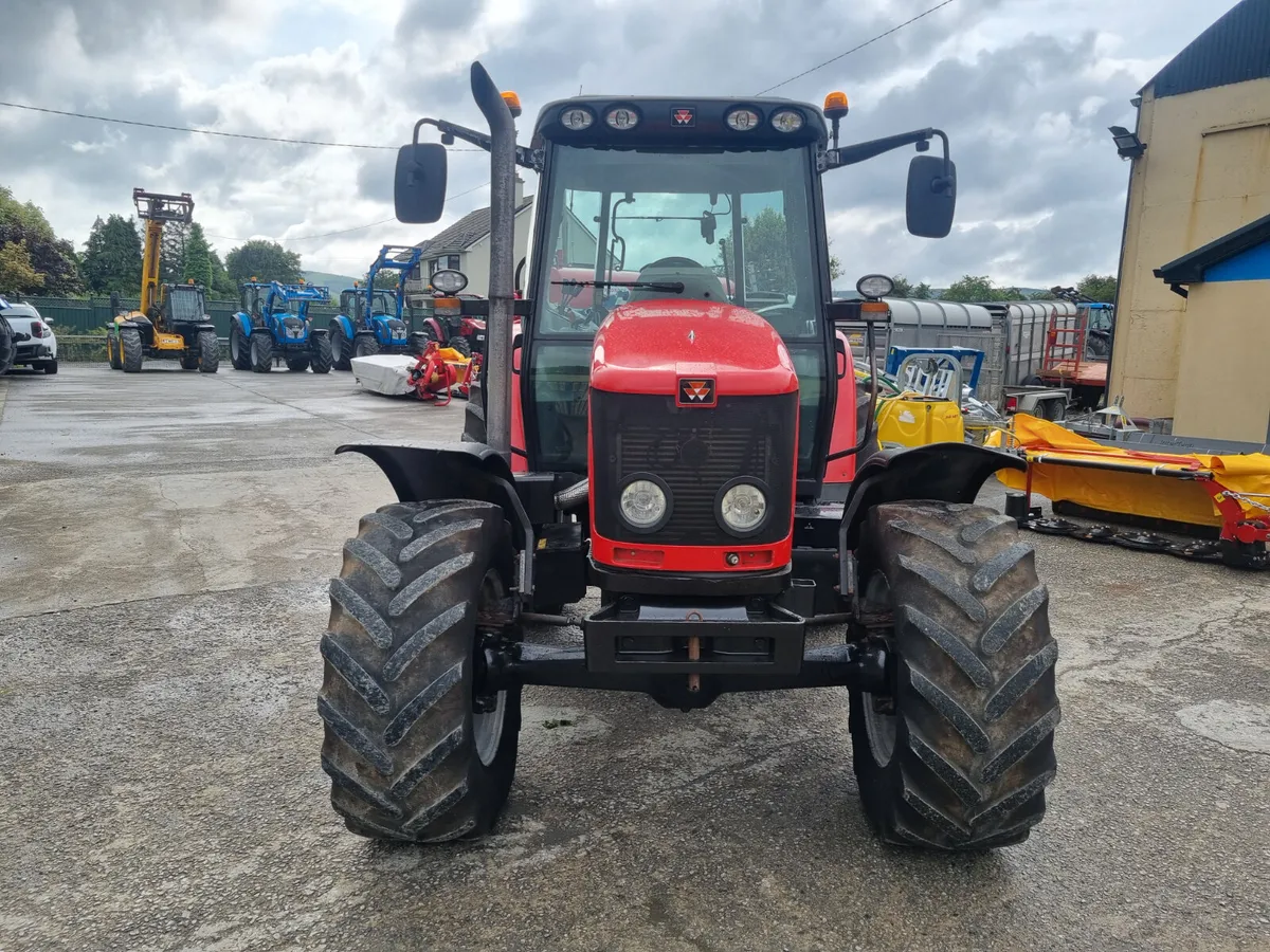 Massey Ferguson 5455 Dyna 4 - Image 3