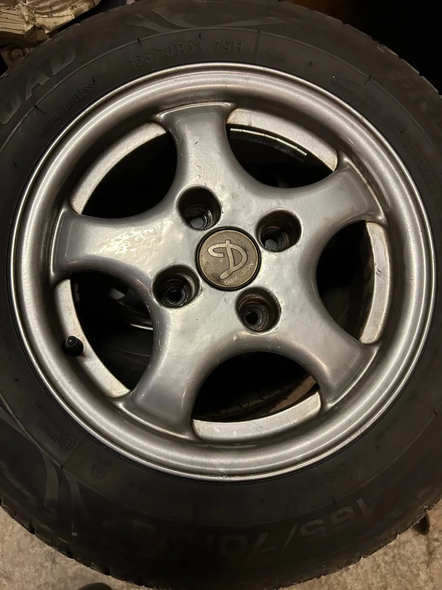 Alloy wheels including tyres - Image 1