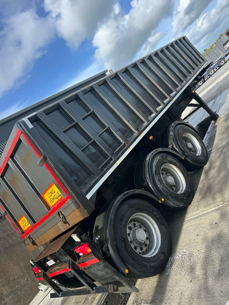 Dennison- Tipping Trailer - Image 3