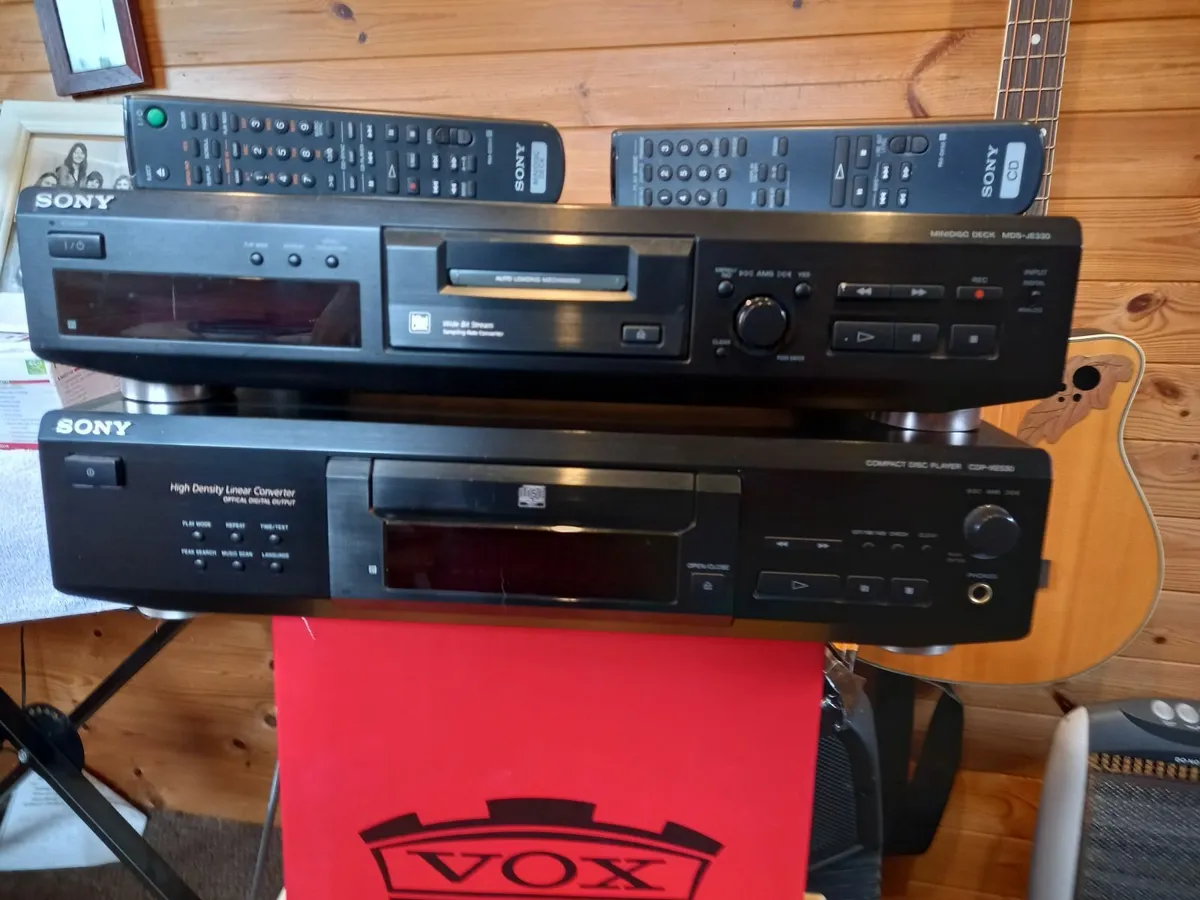 Sony minidisc ,sony cd player. - Image 1