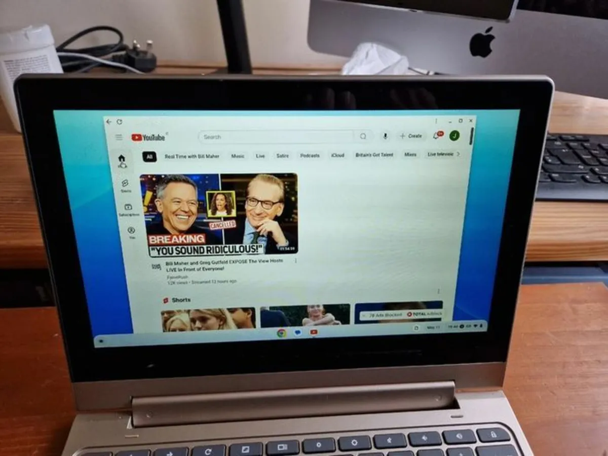 Lenovo Chromebook C330, Model H18Y, 32GB - Image 1