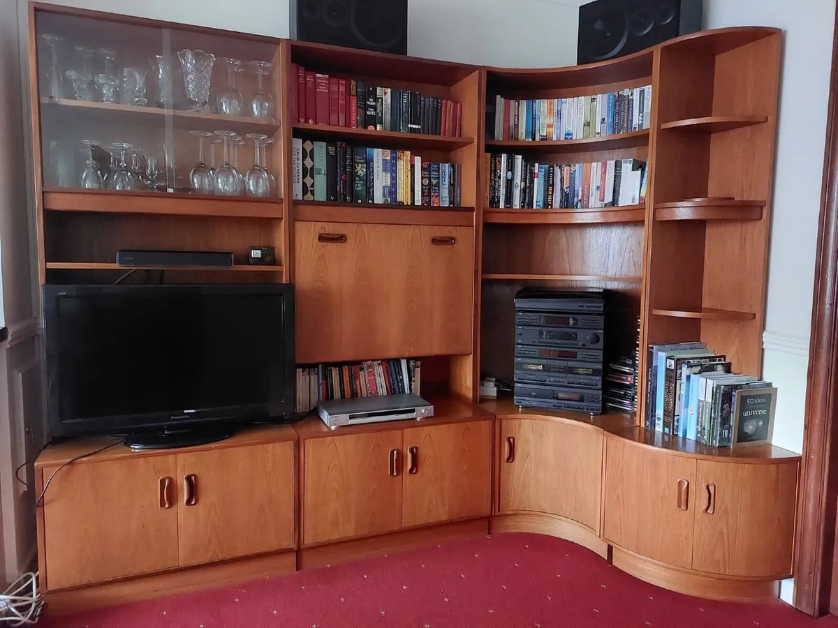 G-Plan Mid-Century Wall Units / Cabinet(s) x 4 - Image 4