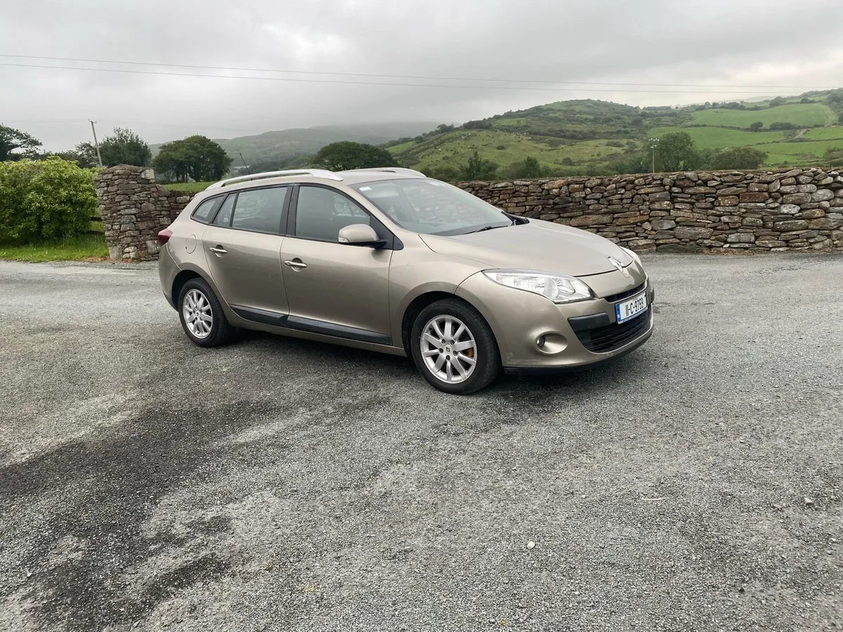 Renault megane (nct and tax) - Image 1