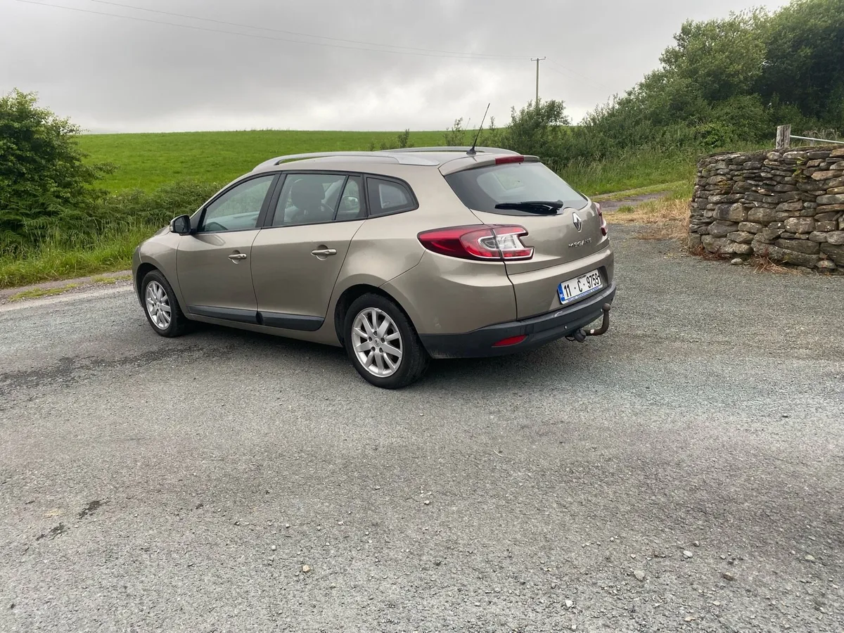 Renault megane (nct and tax) - Image 3