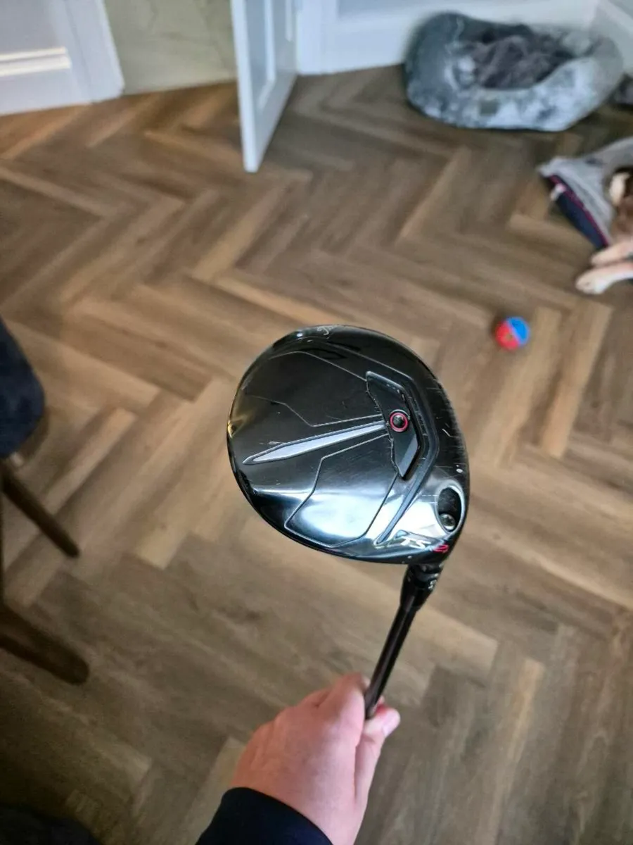 Titleist golf 3 wood r flex used - Image 1