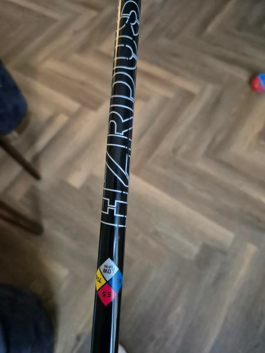 Titleist golf 3 wood r flex used - Image 3