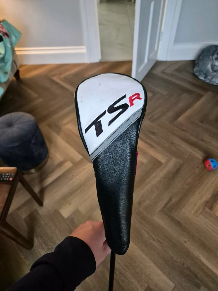 Titleist golf 3 wood r flex used - Image 4