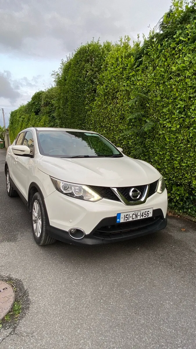 Nissan Qashqai low mileage - Image 1