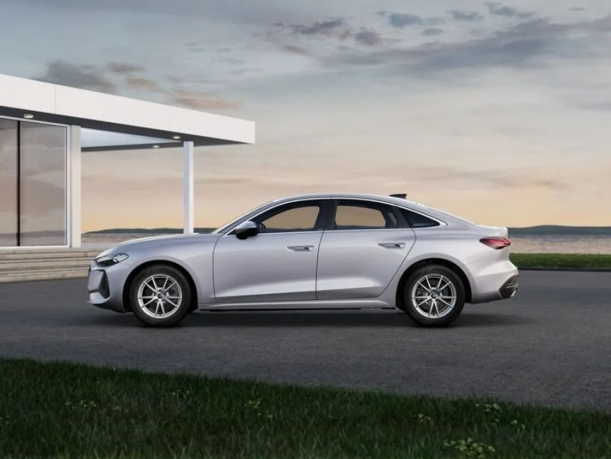 Audi A5 Sedan 40tdi 204BHP Edition ONE SE Automat - Image 4