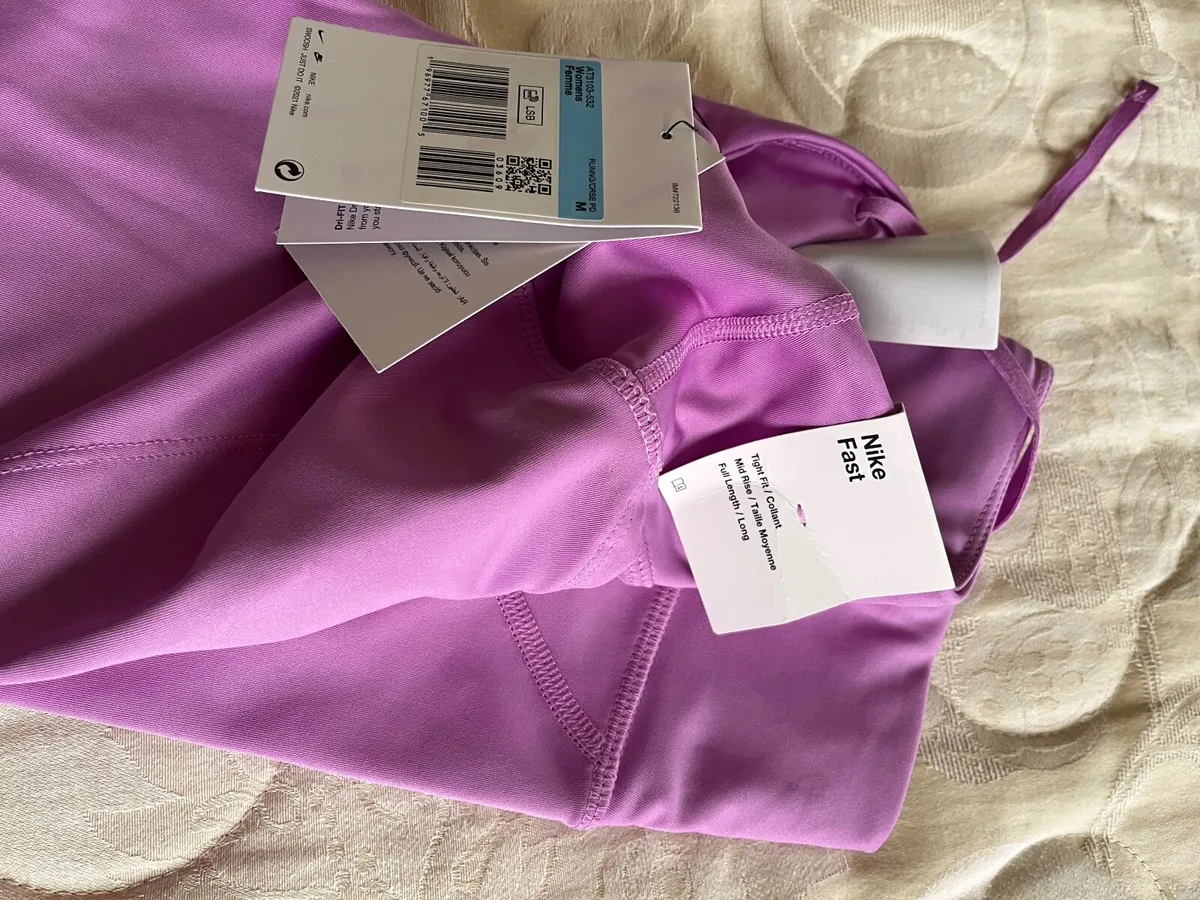 Nike Fast Women’s Leggings BNWT Size M - Image 1
