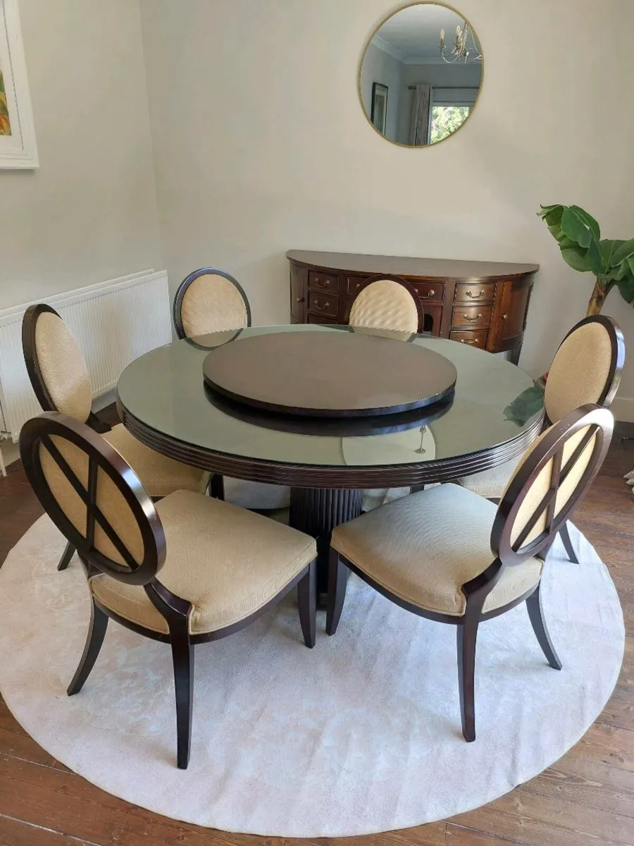 Dining table with chairs - Image 1