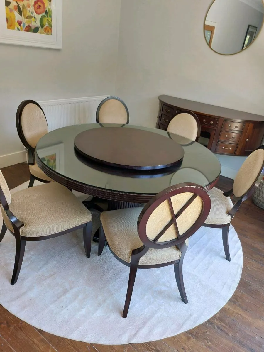 Dining table with chairs - Image 2