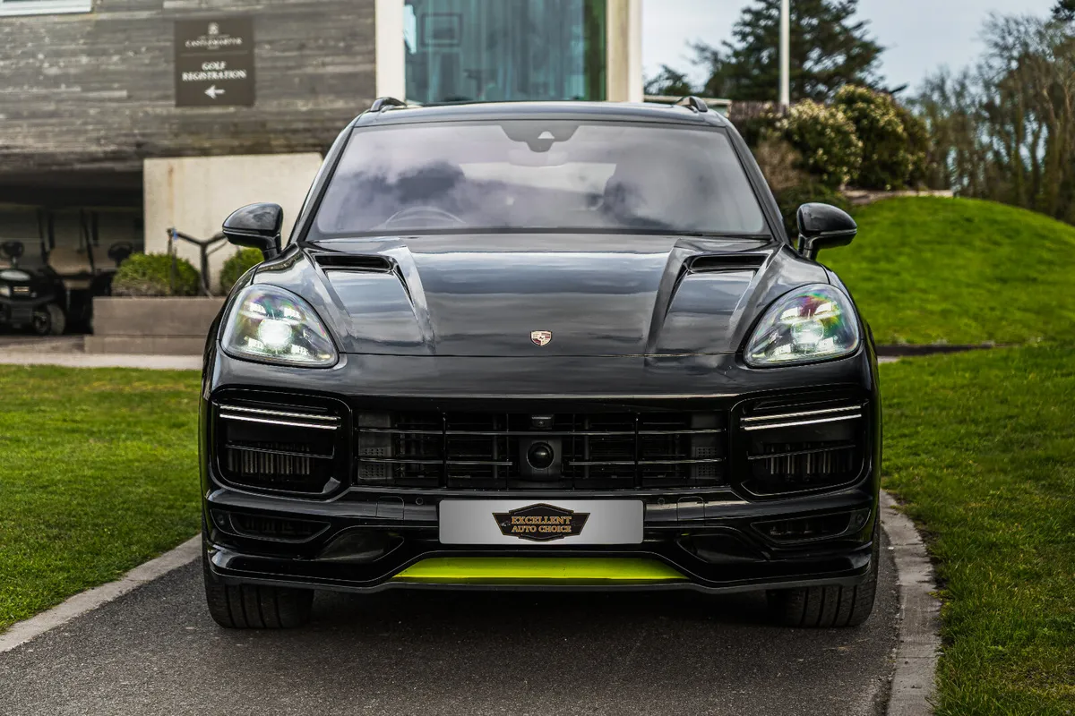 Porsche Cayenne TURBO S  2020 670BHP 4.0 V8 Hybrid - Image 2