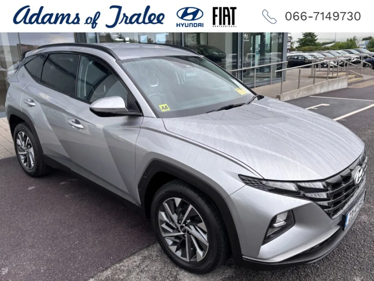 Hyundai Tucson Ix35 Executive 5DR - Image 1