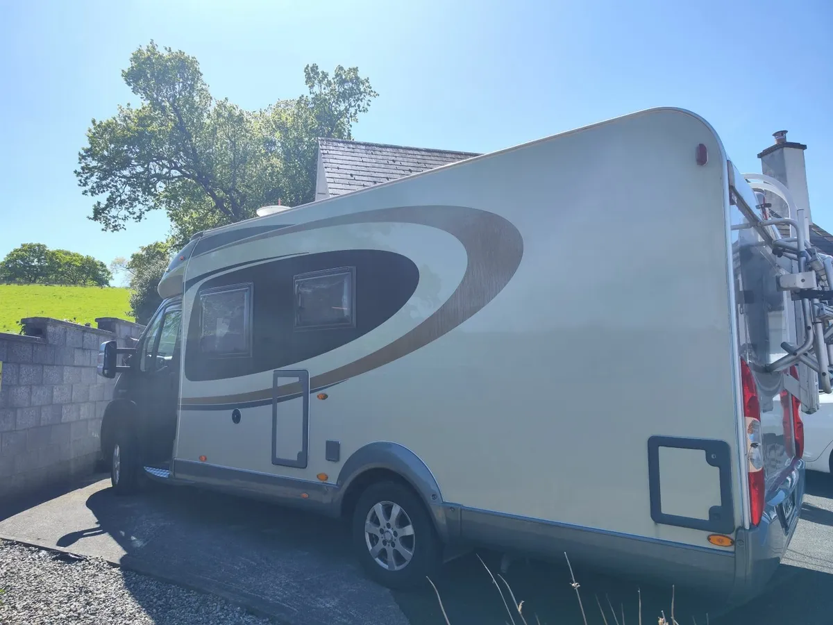 2014 Burstner Nexxo Moonlight Edition Camper - Image 2