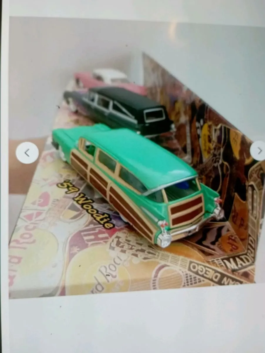 CARS OF THE HARD ROCK CAFE DIE-CAST MODLES - Image 3